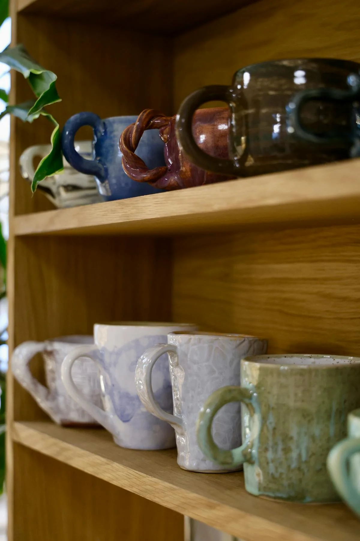 Lot de 4 mugs en argile